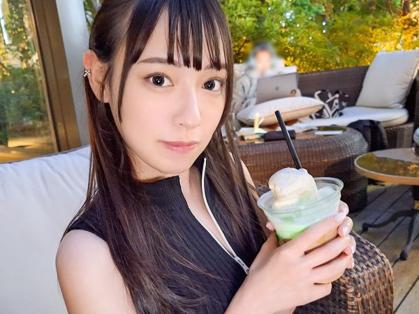 Jカップなのに垂れてない乳のショップ店員ななみさん22歳のトップ画像