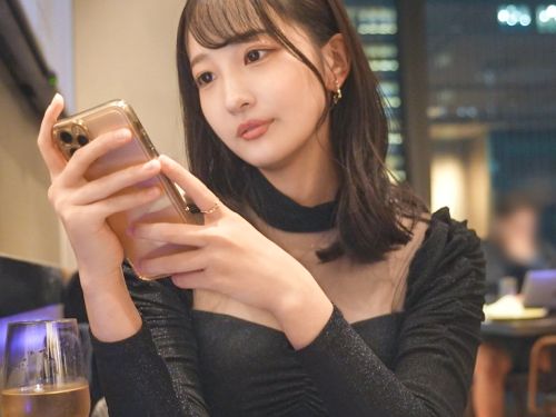 <span class="title">ソッコーで港区おじの養分になる上京したばかりのなつきさん</span>