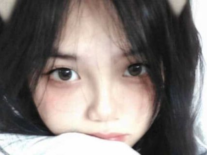 【ハメ撮りあり】高校卒業したばっかの美少女、4万円で体を売るも買われまくってしまう…